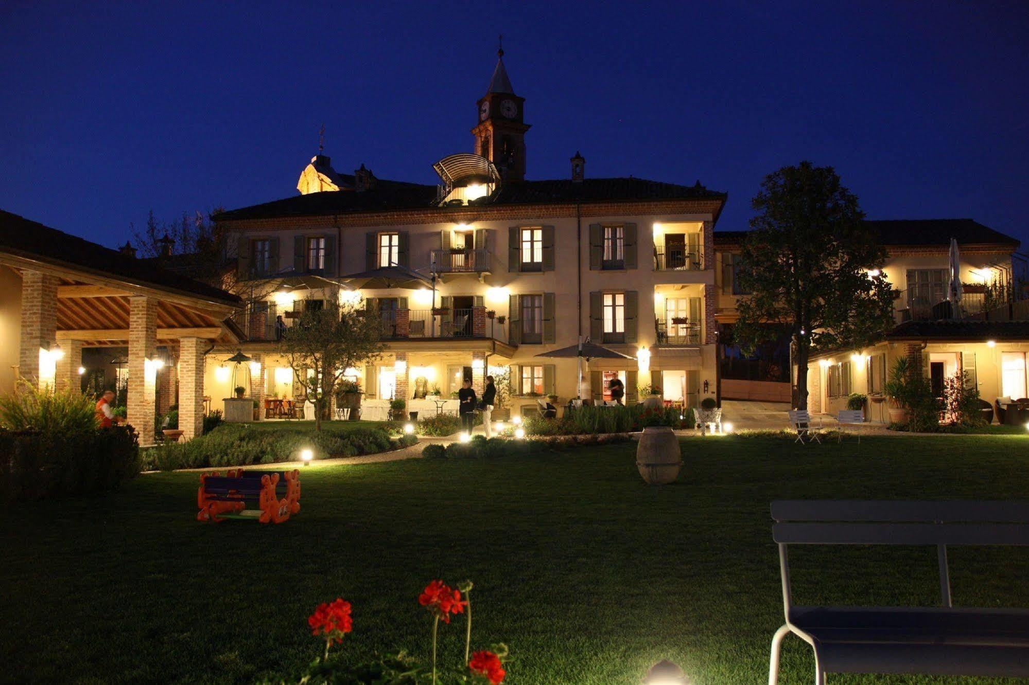Antica Locanda San Pietro Govone Exterior foto